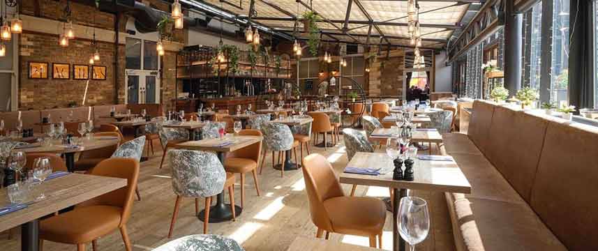 The Milner York - Peachey`s Bar & Grill